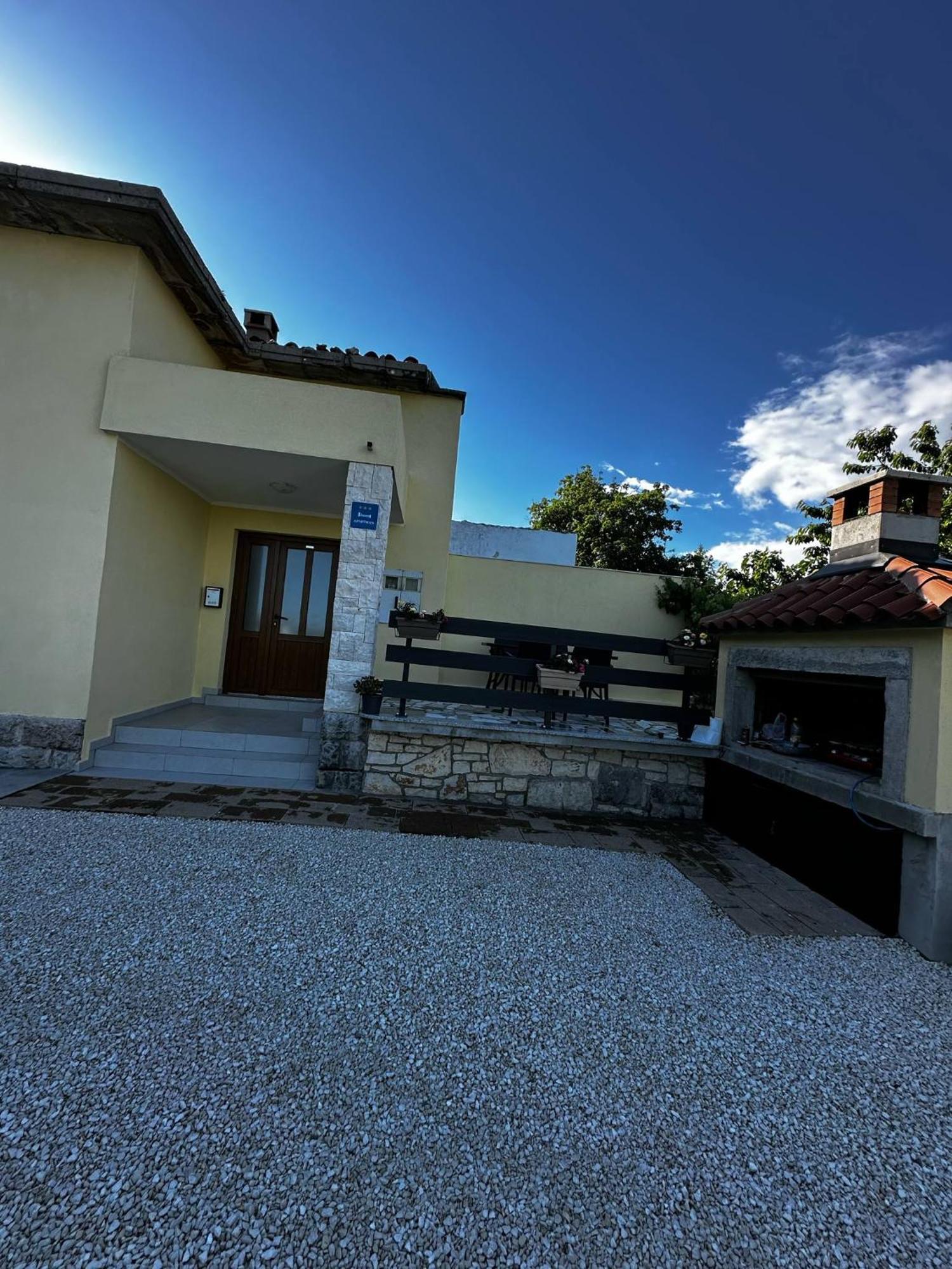 Apartmán Lulic Labin  Exteriér fotografie